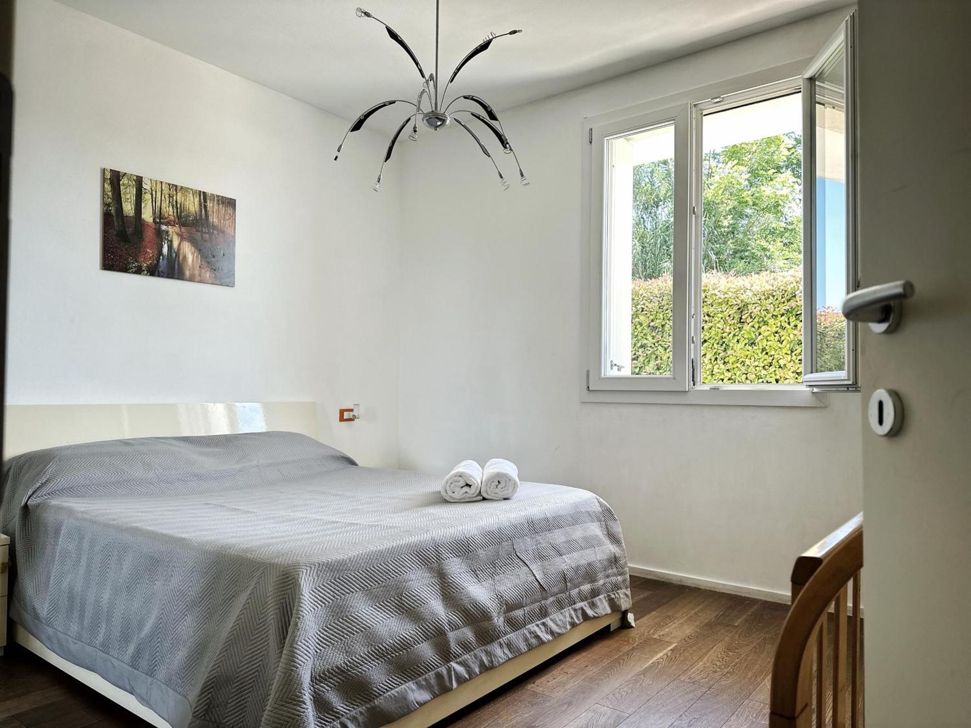 Parisi Bnb - Venezia Aeroporto Marco Polo Apartment Tessera Bagian luar foto