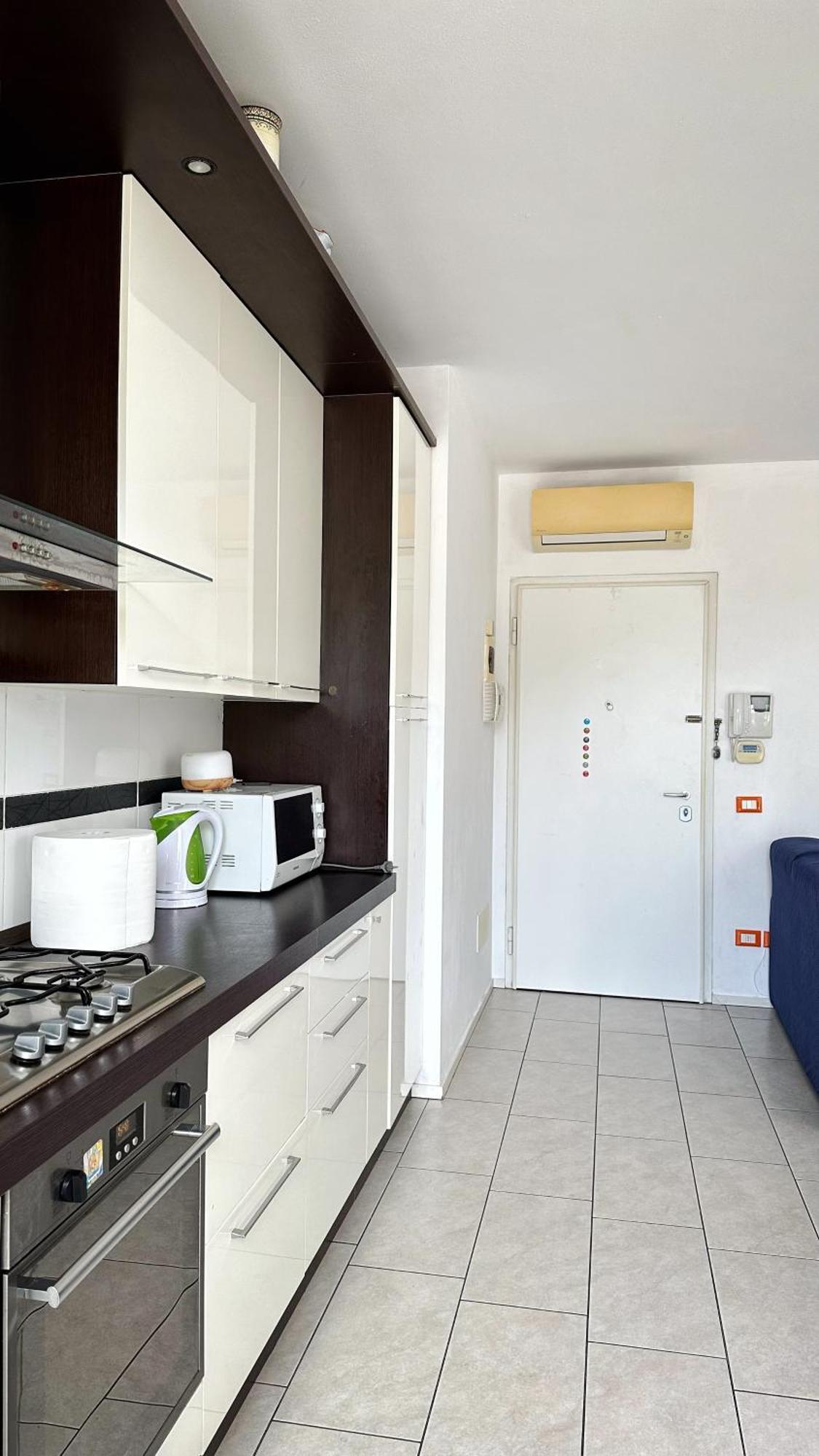 Parisi Bnb - Venezia Aeroporto Marco Polo Apartment Tessera Bagian luar foto