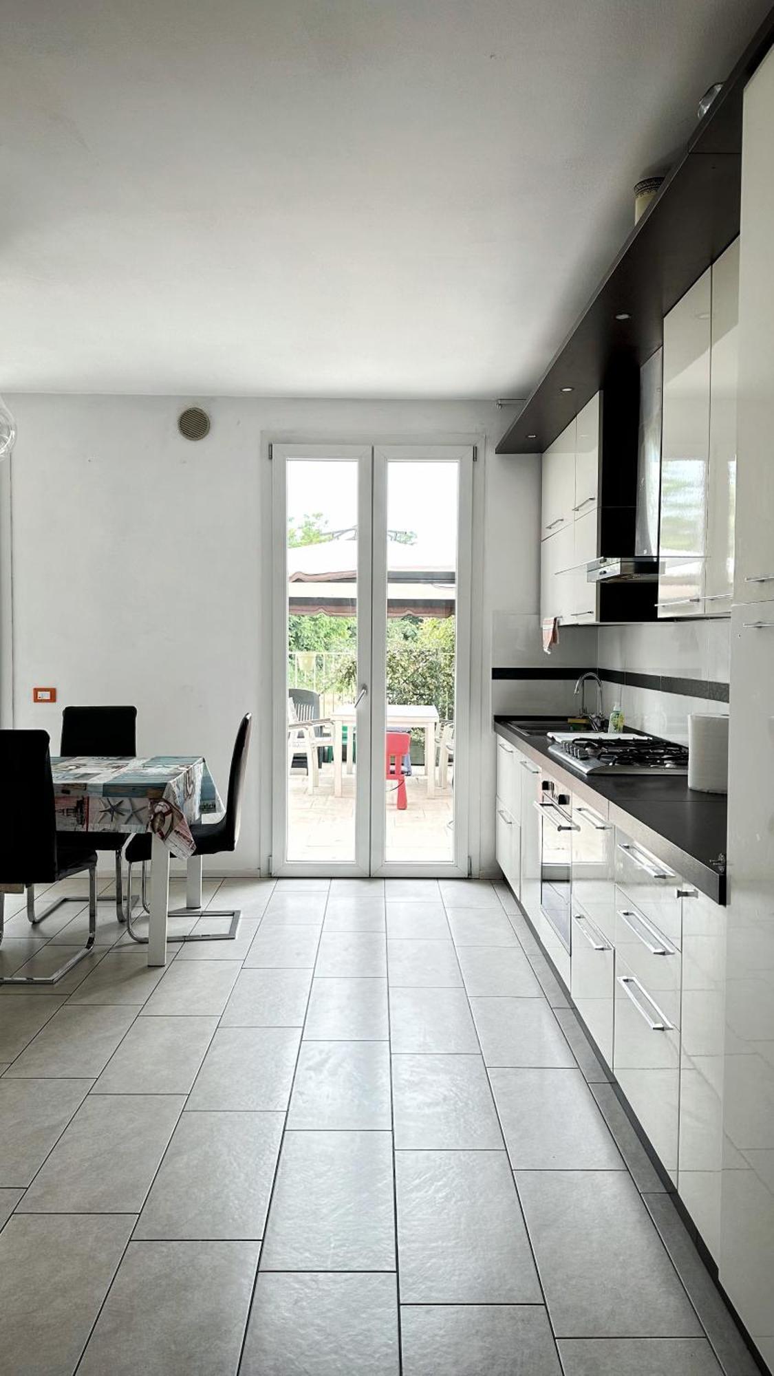Parisi Bnb - Venezia Aeroporto Marco Polo Apartment Tessera Bagian luar foto
